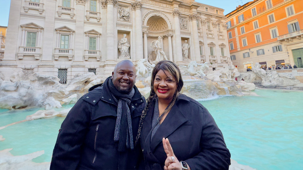 A Romantic Rendezvous at the Trevi Fountain